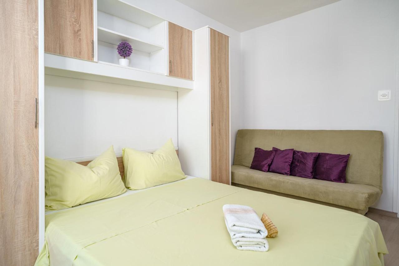 Apartmani Gabriella Vodice Exterior foto
