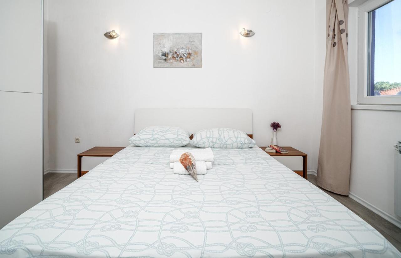 Apartmani Gabriella Vodice Exterior foto