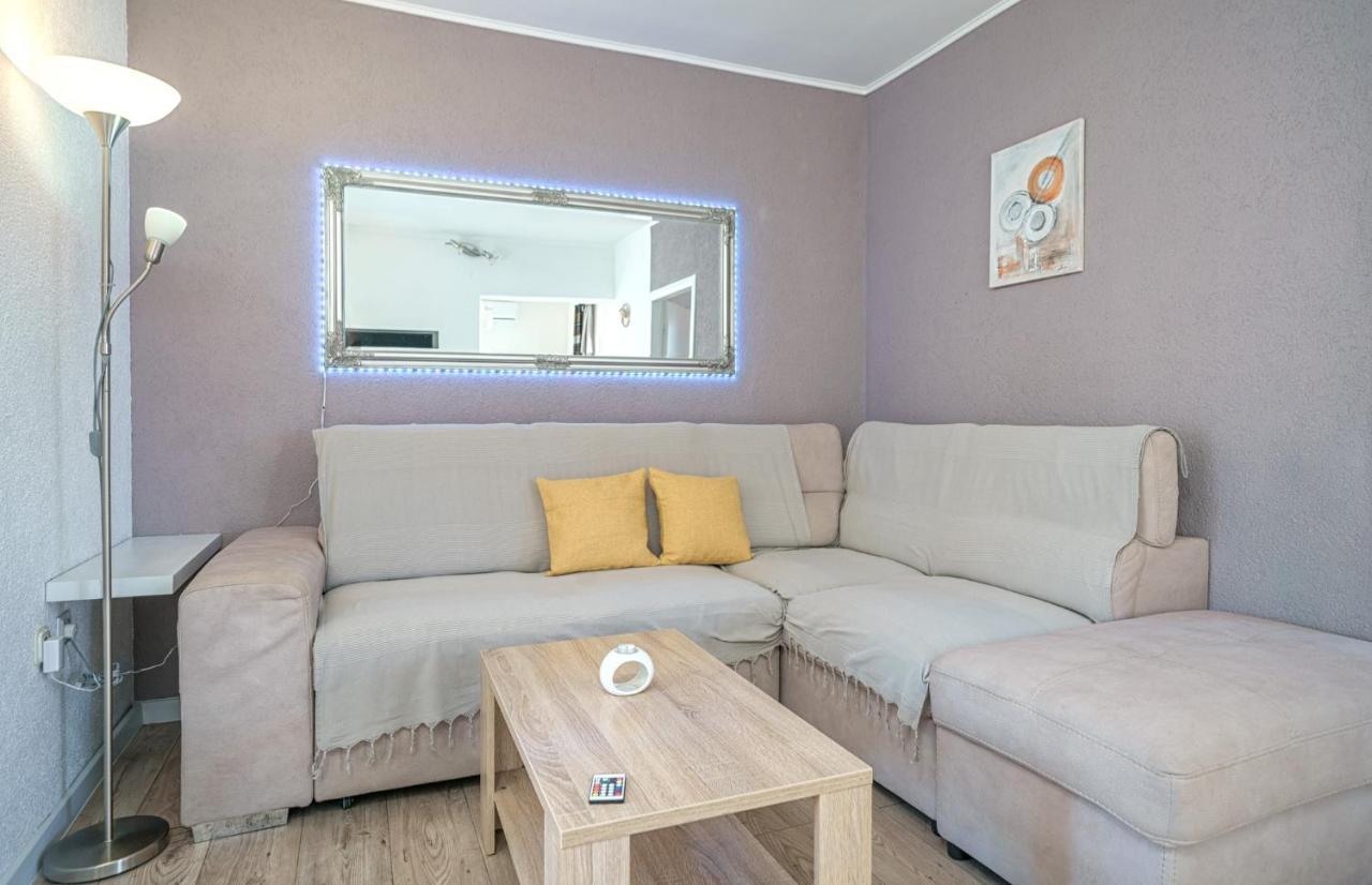 Apartmani Gabriella Vodice Exterior foto